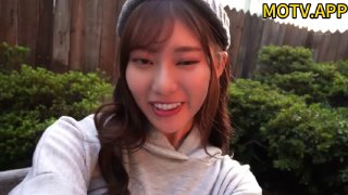 丝袜高跟露脸大奶子骚屁股极品人妻的诱惑，揉奶玩逼让小哥各种体位蹂躏抽插，表情好骚浪叫呻吟不止不要错过